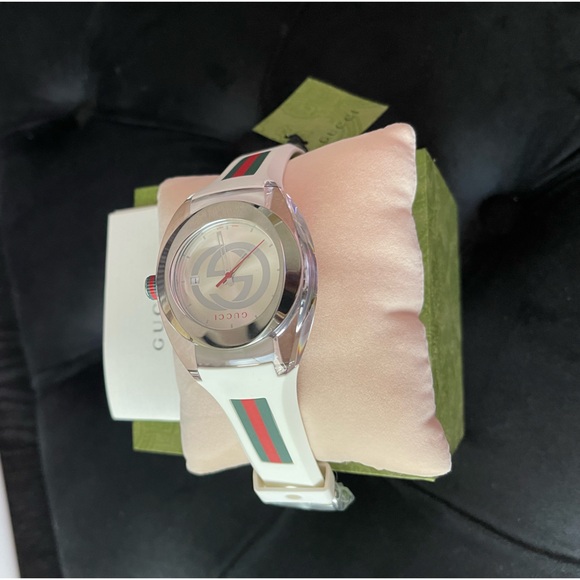 Gucci new white rubber watch. Purchased from Nordstroms.  Never worn with tags - Picture 7 of 9
